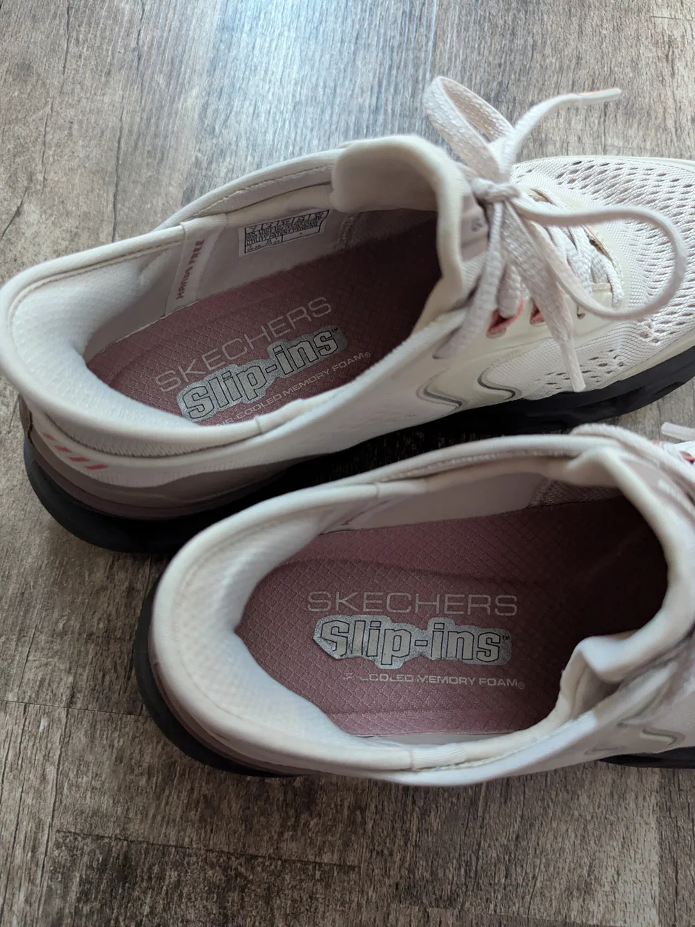 Women's Sketchers Slip In Glide Step Altus Sneakers